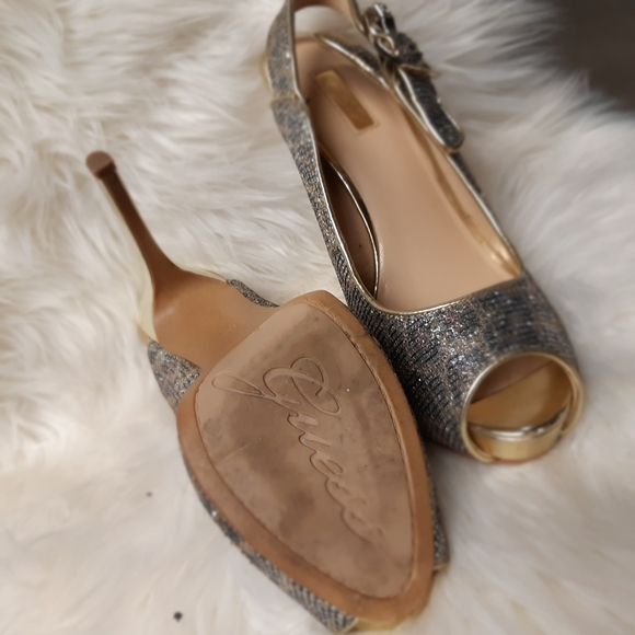 Guess sandals - Picture 3 of 5